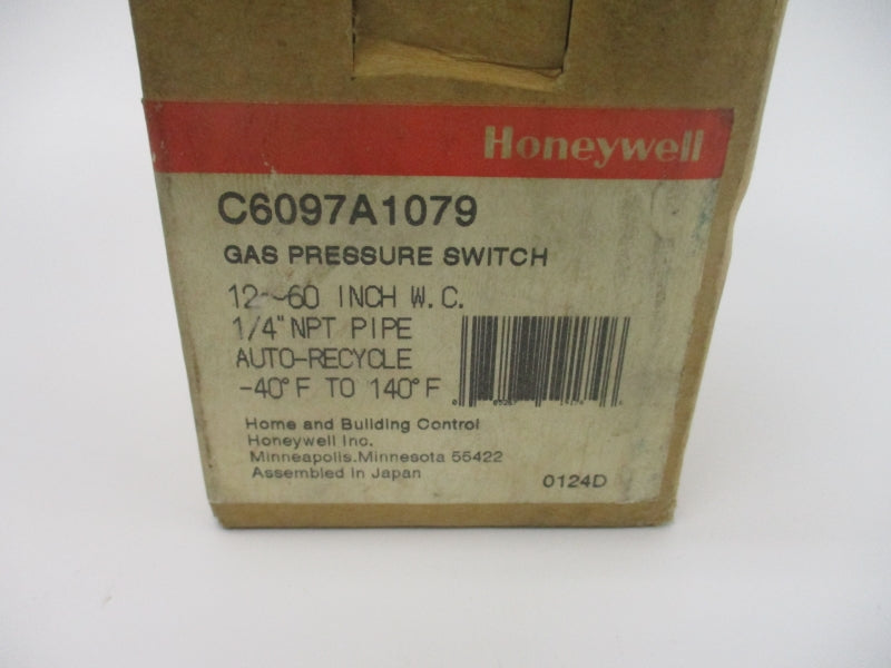 HONEYWELL C6097A1079 120/240VAC 3.0A 4.8PSI 1/4" NSMP