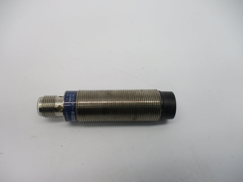 TELEMECANIQUE XS2M18PA370D 12-48V NSNP