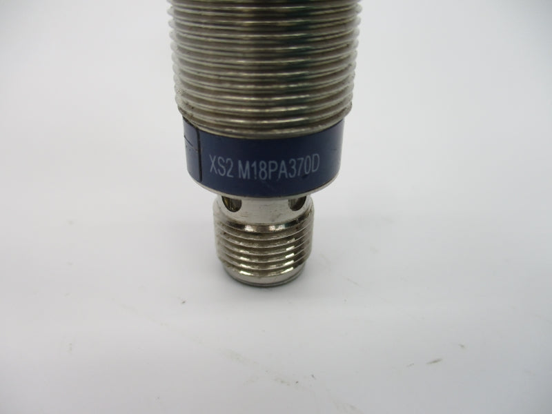 TELEMECANIQUE XS2M18PA370D 12-48V NSNP