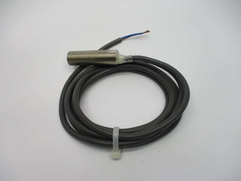 OMRON E2E2-X5Y2 NSNP