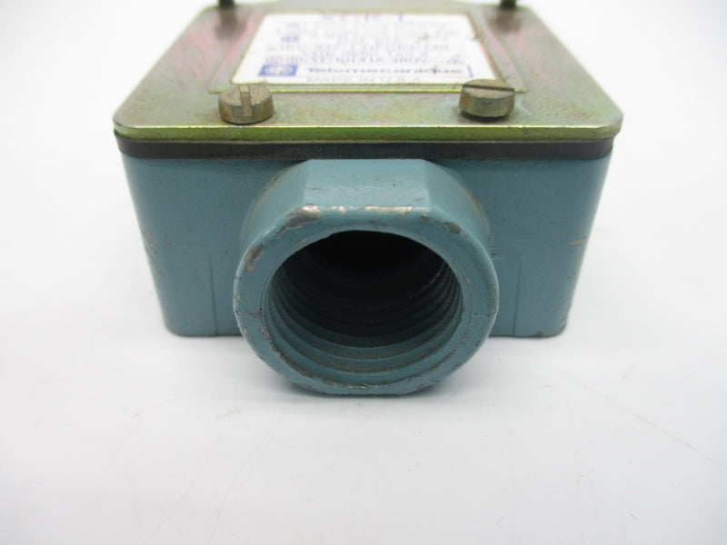 TELEMECANIQUE XCK-L1 380V 10A UNMP