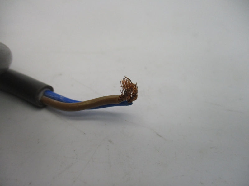 OMRON E2E2-X10Y2 UNMP