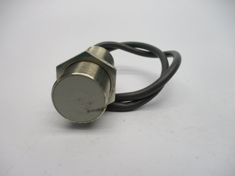 OMRON E2E2-X10Y2 UNMP