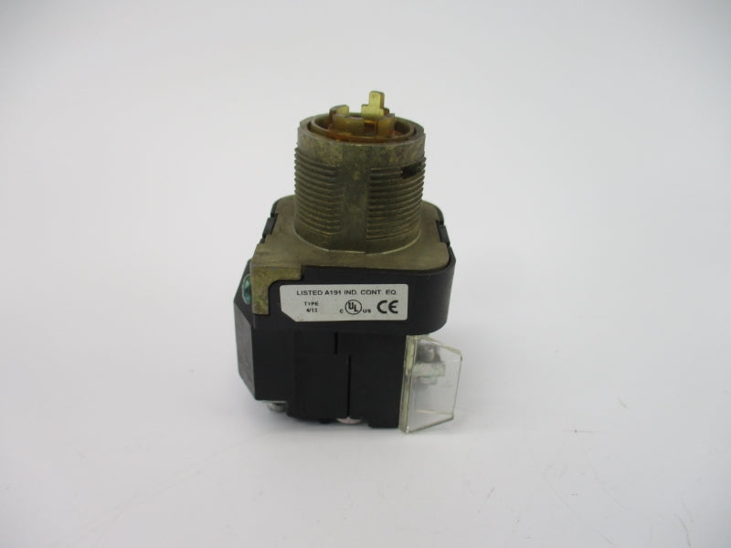 ALLEN BRADLEY 800T-16HA4KL8AX SER. U 120VAC (AS PICTURED) NSNP
