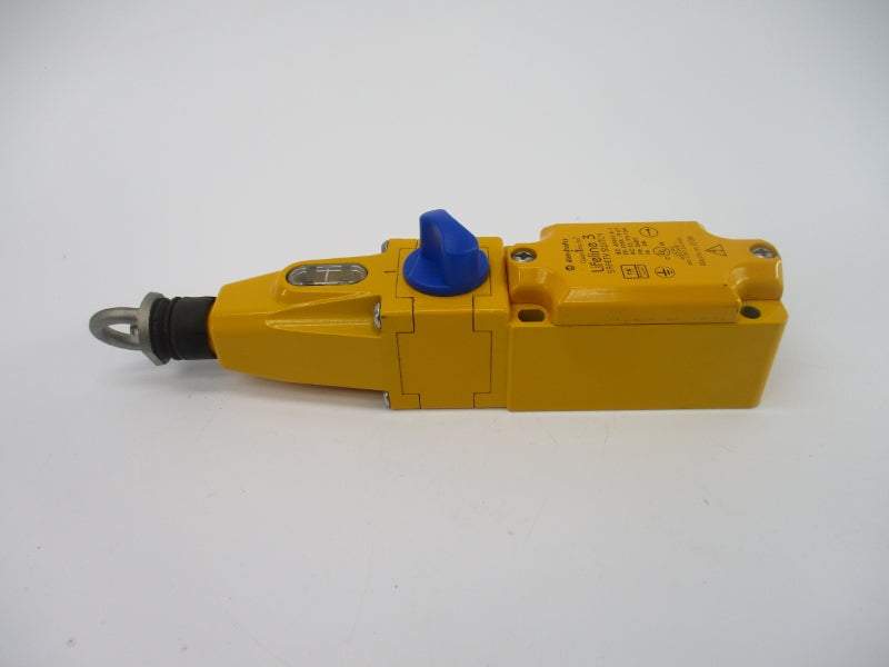 ALLEN BRADLEY 440E-D13120 SER. B 240V 10A NSNP