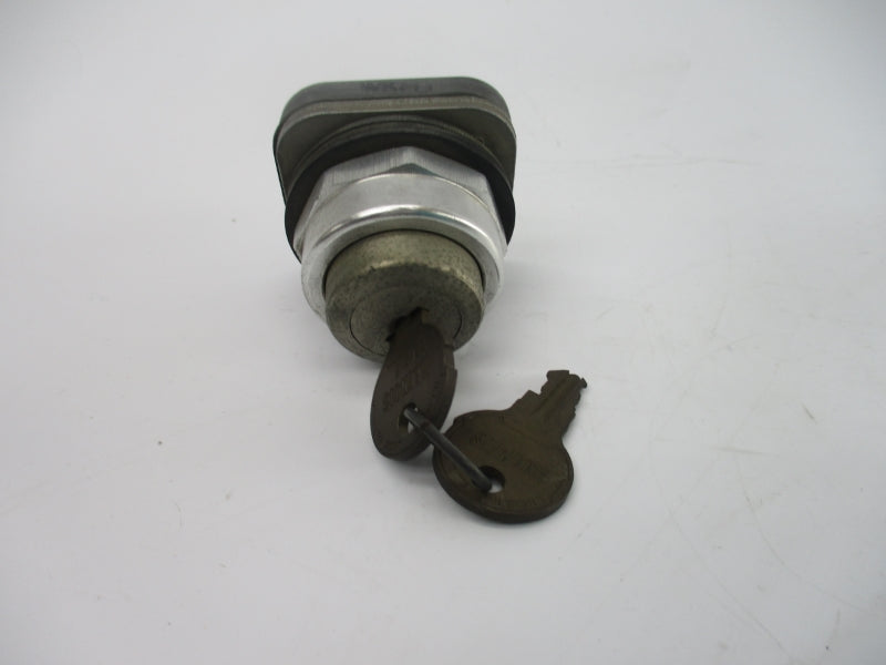 ALLEN BRADLEY 800T-E27 SER. P UNMP