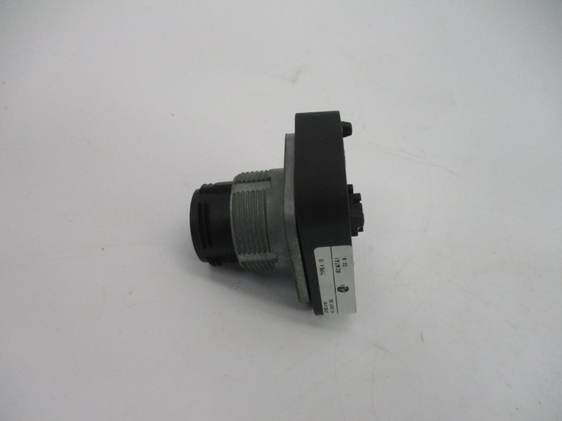ALLEN BRADLEY 800T-QTH10R SER. T 120VAC/DC (AS PICTURED) NSNP
