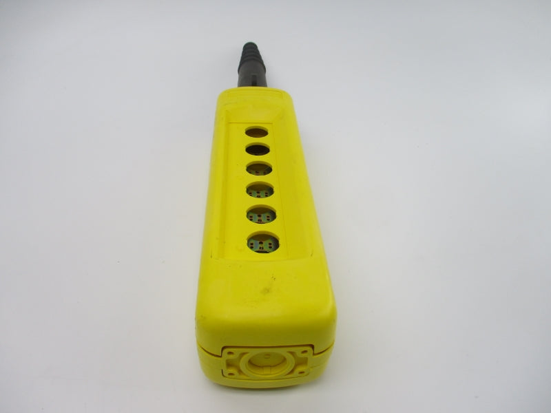 SCHNEIDER ELECTRIC XAC-A06H7 500V (AS PICTURED) NSNP