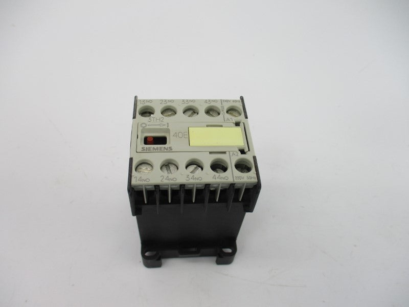SIEMENS 3TH2040-0AP6 220/240V 10A NSMP