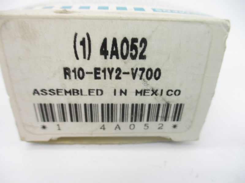 SIEMENS R10-E1Y2-V700 24VDC 2A NSMP