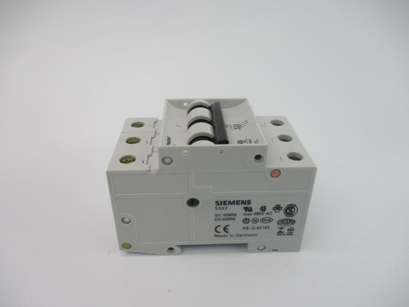 SIEMENS 5SX23C13 440V 13A NSNP