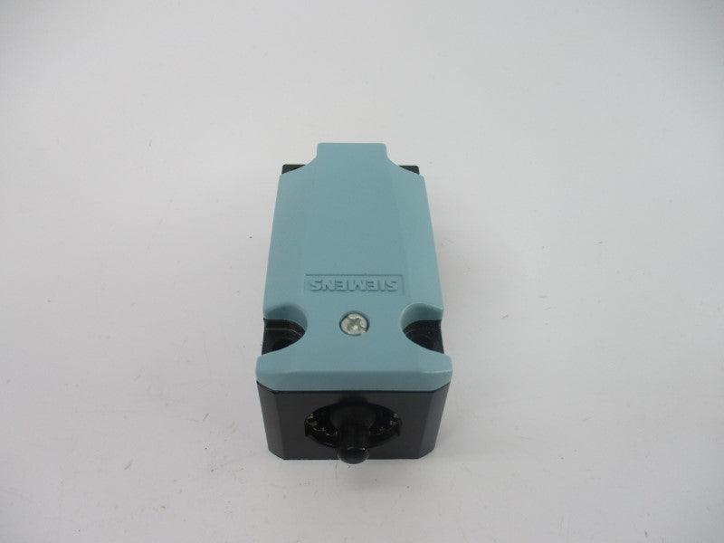 SIEMENS 3SE5112-0CA00 400V 3A NSNP