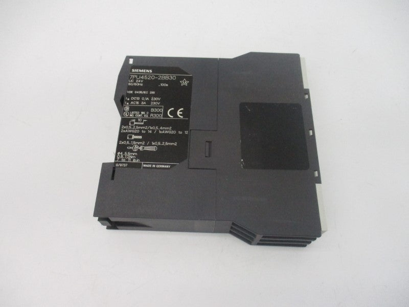 SIEMENS 7PU4520-2BB30 24VDC 3A 0.05-100S  NSMP
