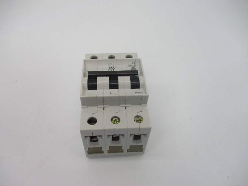 SIEMENS 5SX23C15 440V 15A NSNP