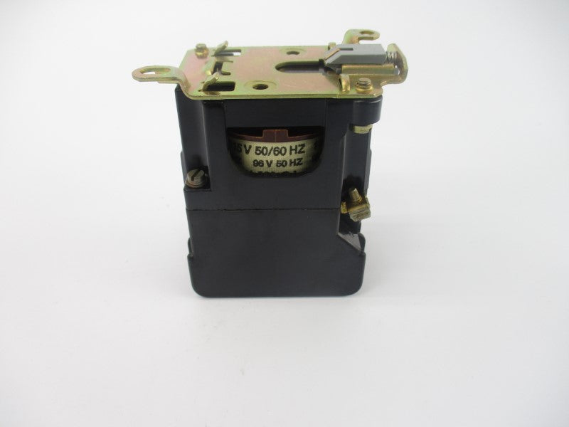 SIEMENS 3TA6800-7Q 96/115V 10A NSNP