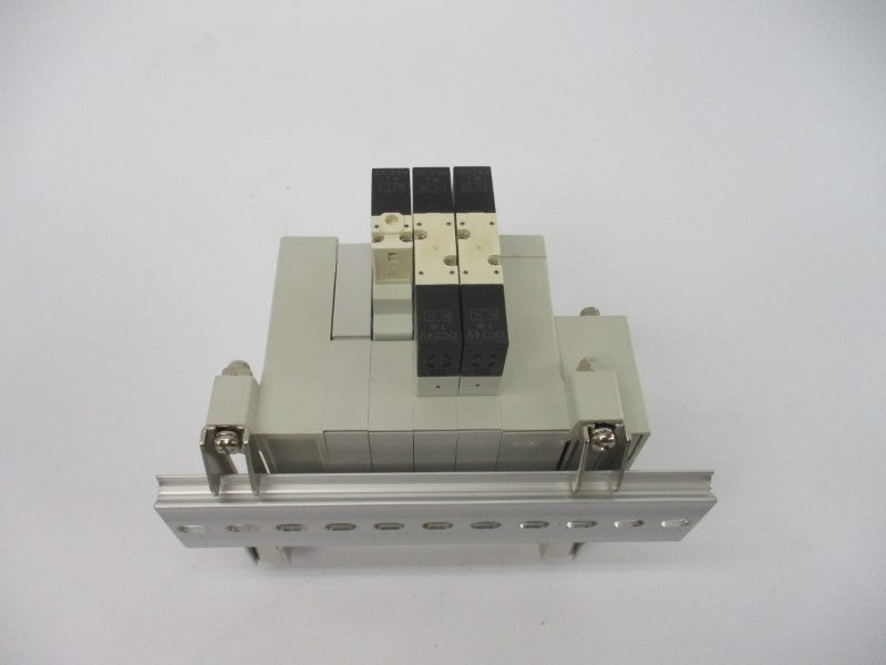 SMC VV5Q11-04N7FU3-DS-050302CDN NSNP