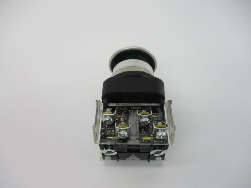 ALLEN BRADLEY 800T-FXQH24RA1 SER. T 24VAC/DC NSNP