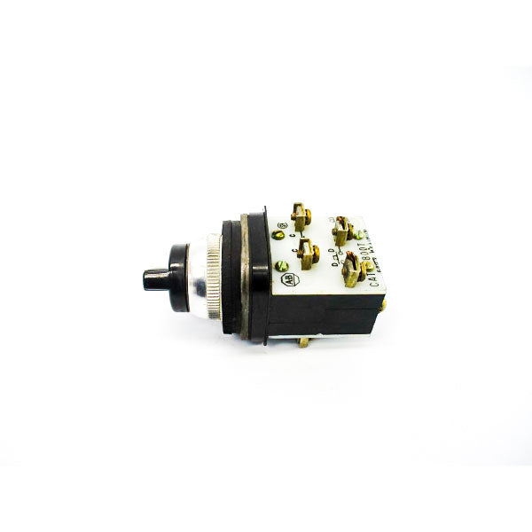 ALLEN BRADLEY 800T-H2 SER. A 600V UNMP