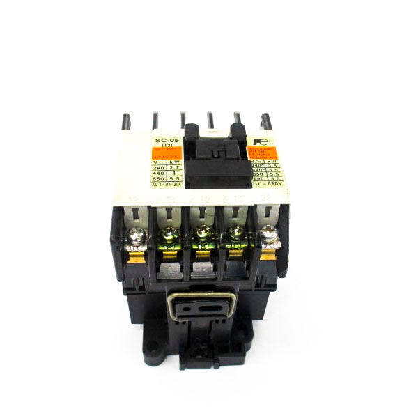 FUJI ELECTRIC 4NC0G0B02 SC14AA 200-220V 30A (AS PICTURED) NSNP