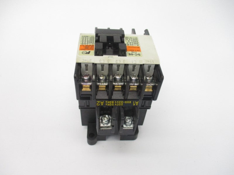 FUJI ELECTRIC 4NC0G0B02 SC14AA 200-220V 30A (AS PICTURED) NSNP