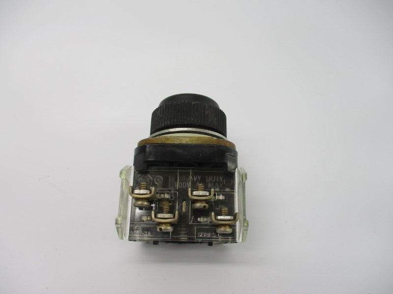 ALLEN BRADLEY 800T-B2 SER. N NSNP
