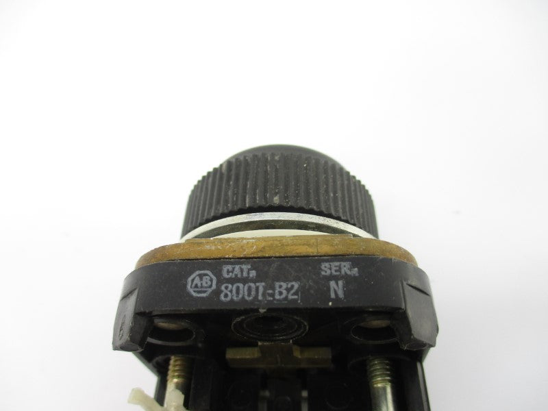 ALLEN BRADLEY 800T-B2 SER. N NSNP