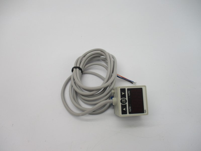 SENSOR P20V-03-F2-B 12-24VDC NSMP
