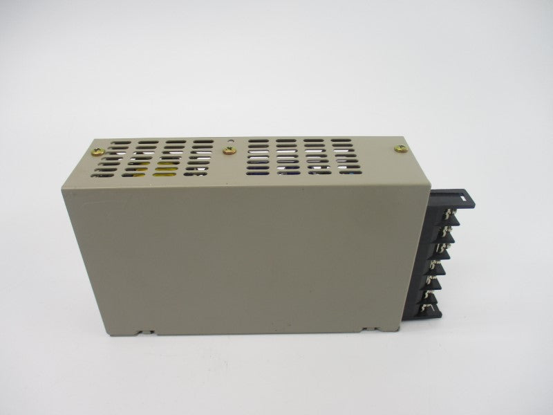 OMRON S82H-3524 200-240VAC 1.3A UNMP