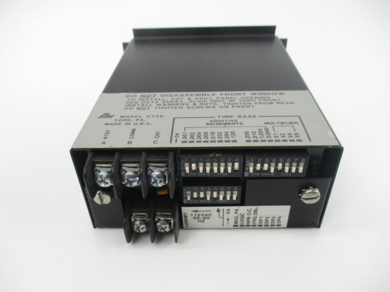RED LION CONTROLS DT3D0500 115VAC (AS PICTURED) UNMP