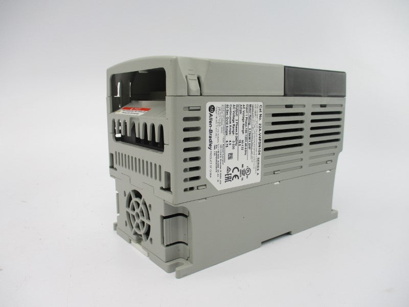 ALLEN BRADLEY 22A-V4P5N104 SER. A F/W 7.02 90-132V 4.5A NSMP