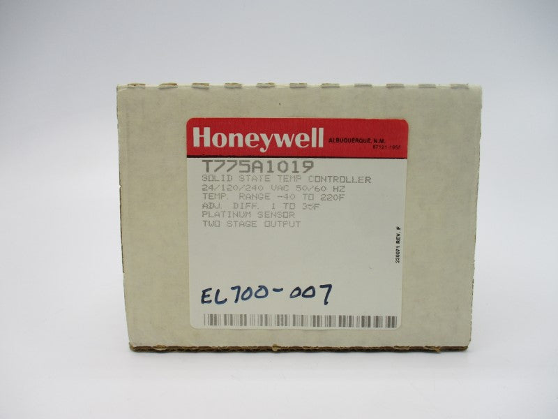HONEYWELL T775A1019 24/120/240VAC -40-220'F NSMP
