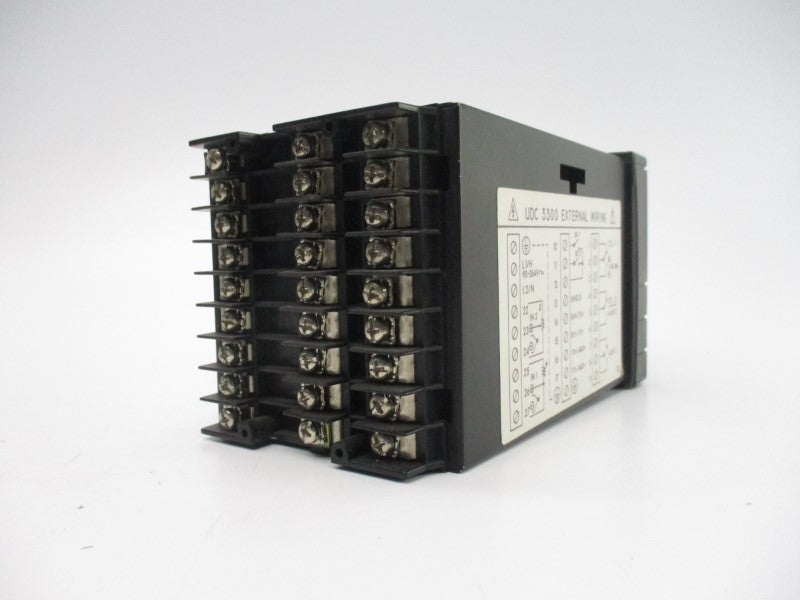 HONEYWELL DC330B-K0-000-30-0A0000-00-0 120-240VAC NSNP