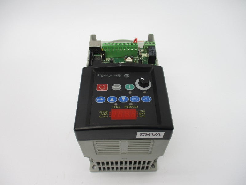 ALLEN BRADLEY 22B-E1P7N104 SER. A F/W 5.01 414-660VAC 2.3A UNMP