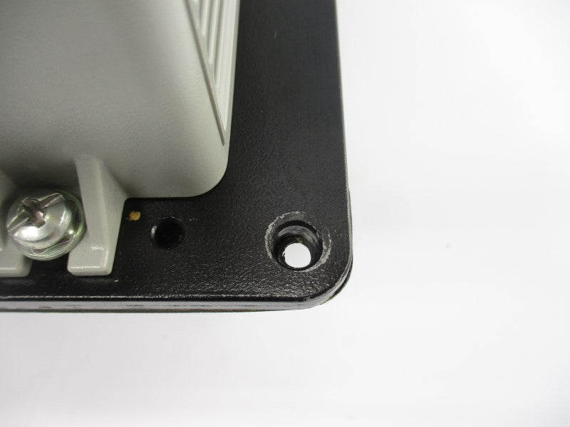 ALLEN BRADLEY 20AE3P9F0AYNNNNN SER. A F/W 2.009 432-660VAC 4.4A (AS PICTURED) UNMP
