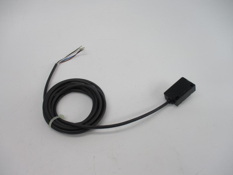 ALLEN BRADLEY 42JT-B2LAT2-A2 SER. B 10-30VDC NSNP