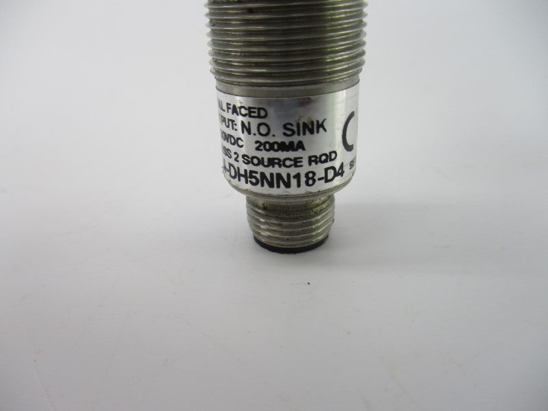 ALLEN BRADLEY 871TM-DH5NN18-D4 SER. A 10-30VDC UNMP