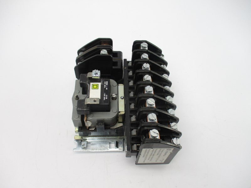 SQUARE D 8903LO1200V02 SER. C 110/120V 30A NSMP