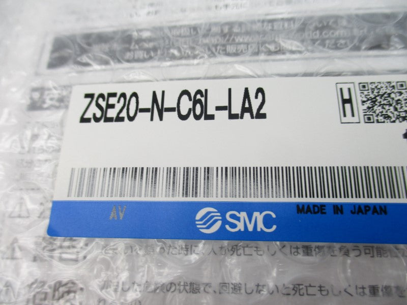 SMC ZSE20-N-C6L-LA2 12-24VDC NSMP