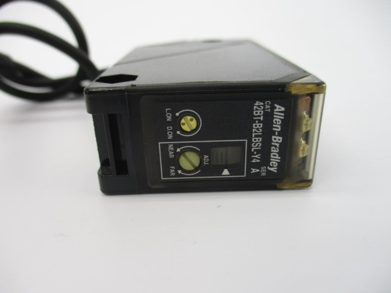 ALLEN BRADLEY 42BT-B2LBSL-Y4 SER. A 30VDC NSNP