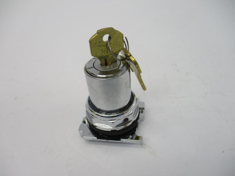 CUTLER HAMMER 10250T15113MD5 SER. A3 NSMP