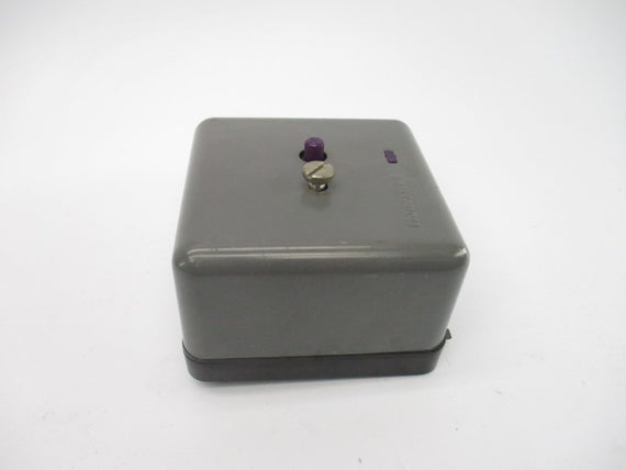HONEYWELL RA890G 240V 15.6A UNMP