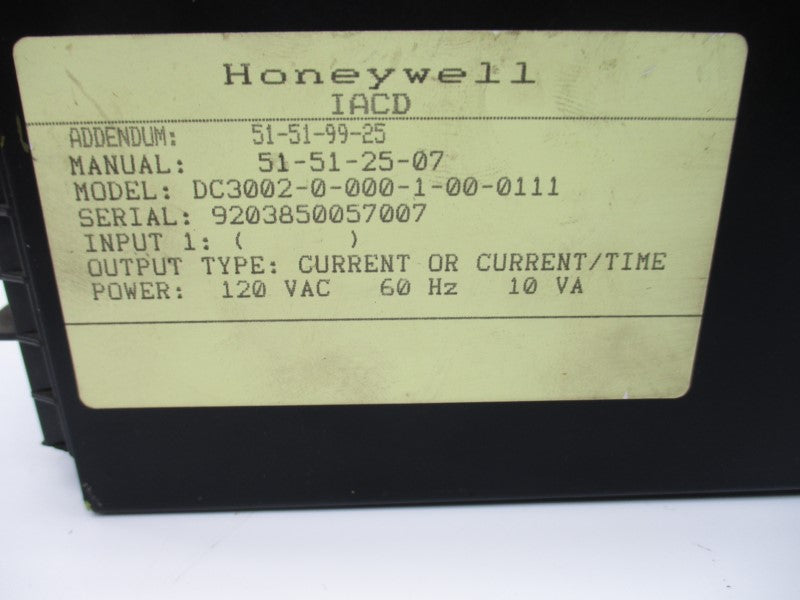 HONEYWELL DC3002-0-000-1-00-0111 120VAC UNMP