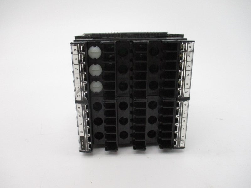 EUROTHERM EPC3004CC/VH/XX/XX/XX/XX 100-230VAC 2A NSNP