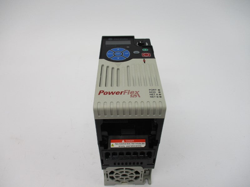 ALLEN BRADLEY 25B-D6P0N104 SER. A  F/W 3.001 323-528VAC 7.5A NSMP