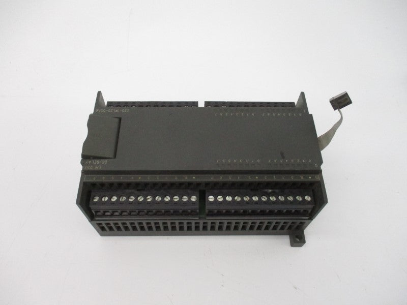 SIEMENS 6ES7223-1PL22-0XA0 15-30VDC UNMP