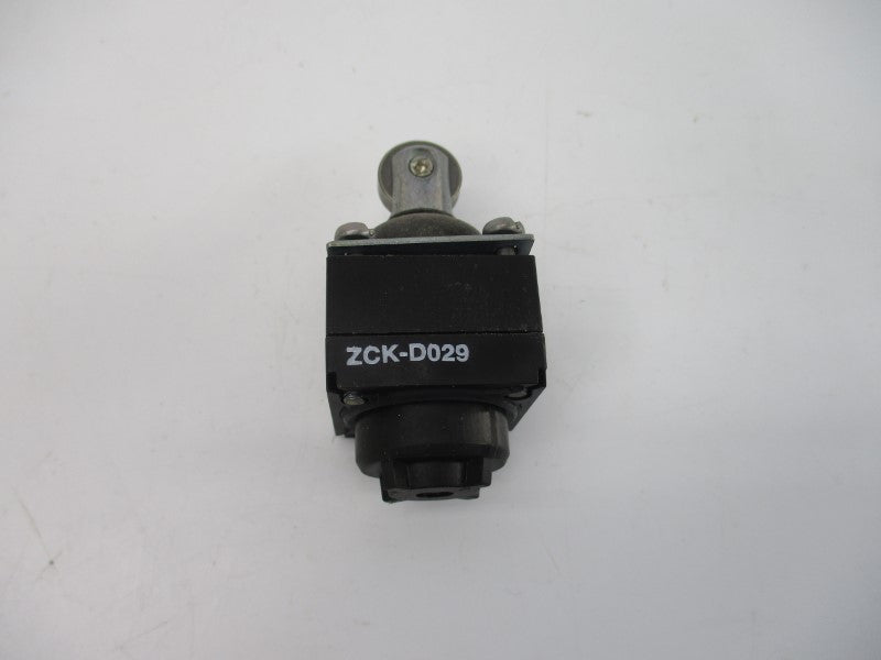 TELEMECANQIUE ZCKD029 NSMP