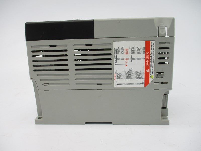 ALLEN BRADLEY 22B-D2P3N104 SER. A F/W 3.03 380-480VAC 3.2A NSNP