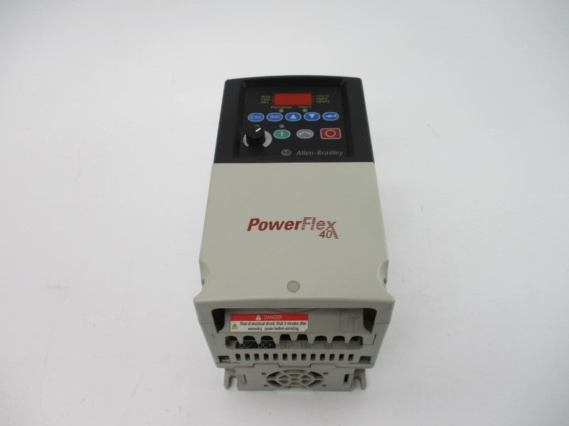 ALLEN BRADLEY 22B-D2P3N104 SER. A F/W 3.03 380-480VAC 3.2A NSNP