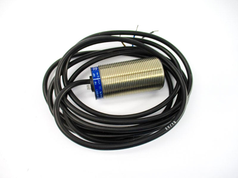TELEMECANIQUE XT1M30PA372 12-24VDC NSMP
