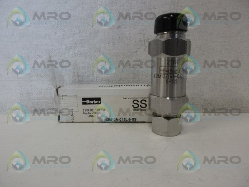 PARKER 12M12A-C12L-5-SS STAINLESS STEEL CHECK VALVE *NEW IN BOX*